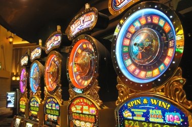 European Roulette wheel and betting layout on aksara4d web live-dealer table